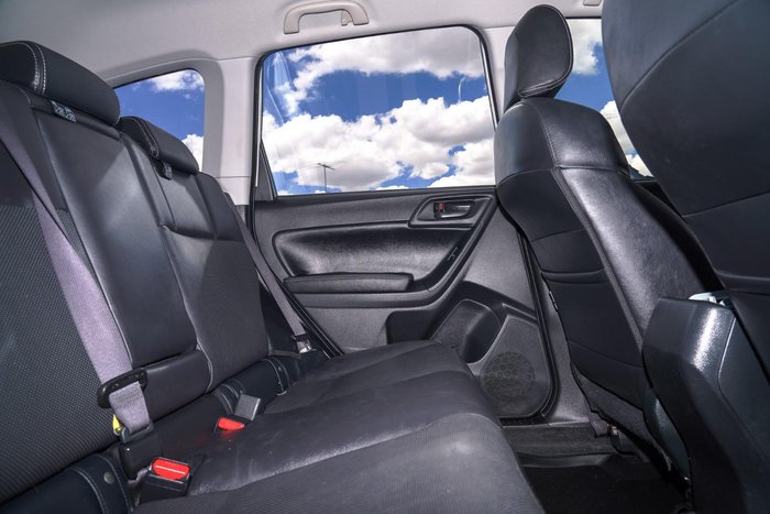 2014 Subaru Forester 2.5i