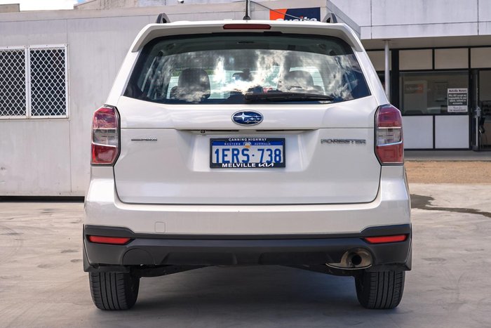 2014 Subaru Forester 2.5i