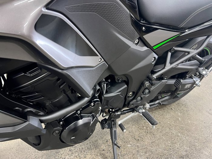 2025 Kawasaki VERSYS 1100 S Grey
