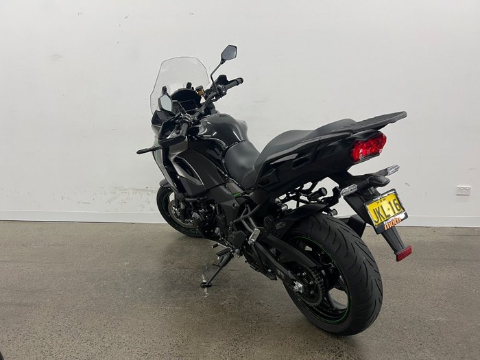 2025 Kawasaki VERSYS 1100 S Grey