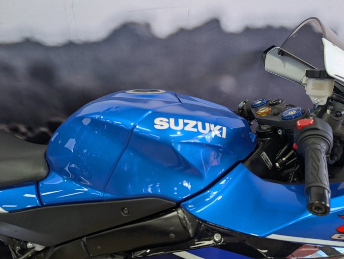 2023 Suzuki GSX-R1000R BLUE