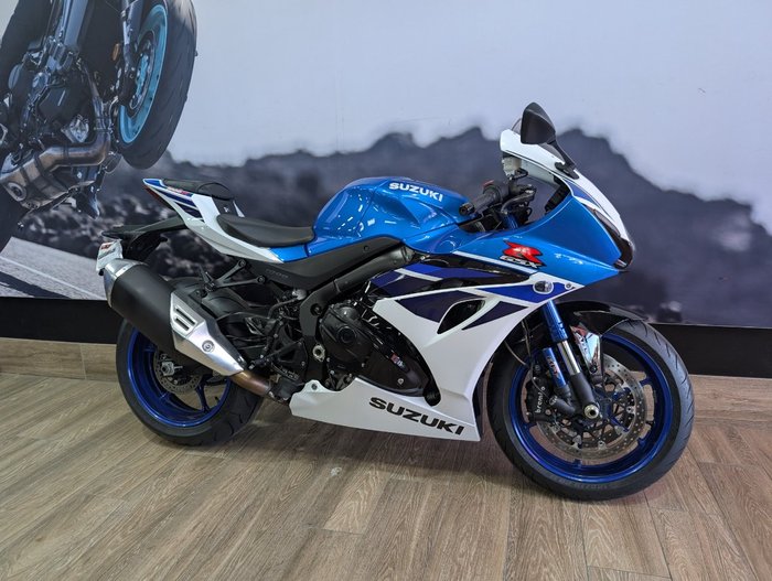 2023 Suzuki GSX-R1000R BLUE
