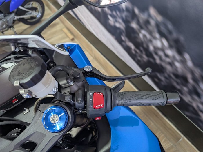 2023 Suzuki GSX-R1000R BLUE