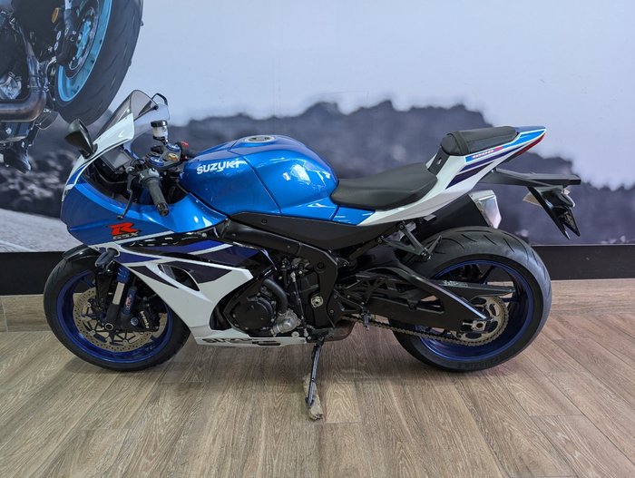 2023 Suzuki GSX-R1000R BLUE
