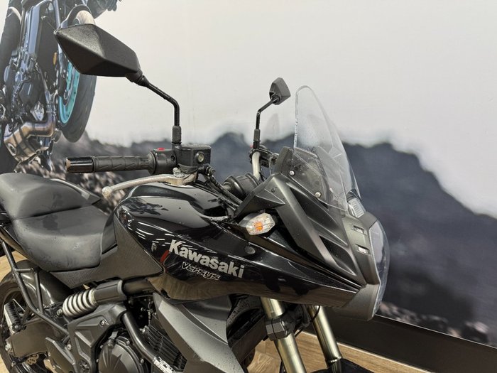 2011 Kawasaki VERSYS (KLE650L) Black