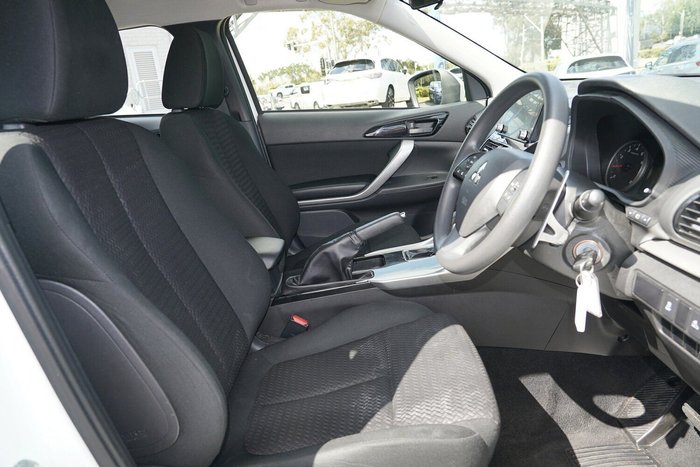 2023 Mitsubishi Eclipse Cross ES