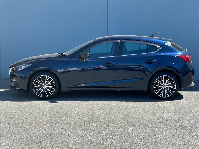 2014 Mazda 3 SP25