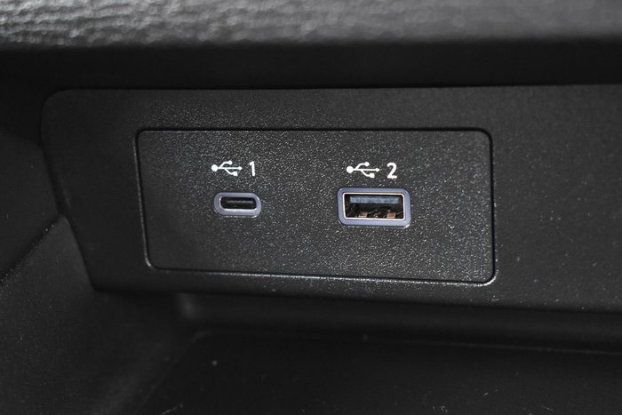 2023 Mitsubishi Outlander ES