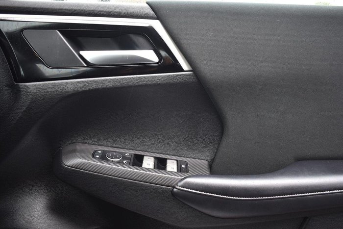 2023 Mitsubishi Outlander ES