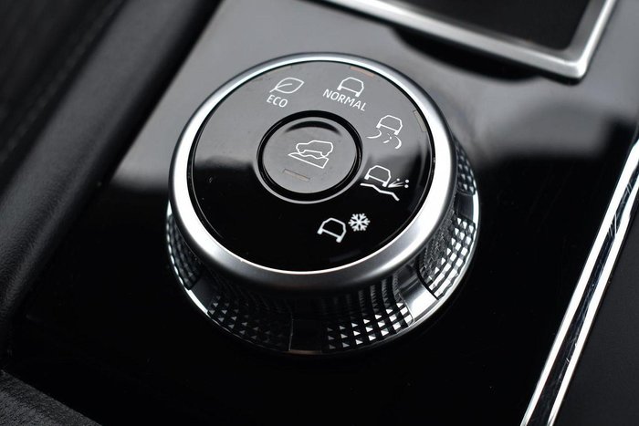 2023 Mitsubishi Outlander ES