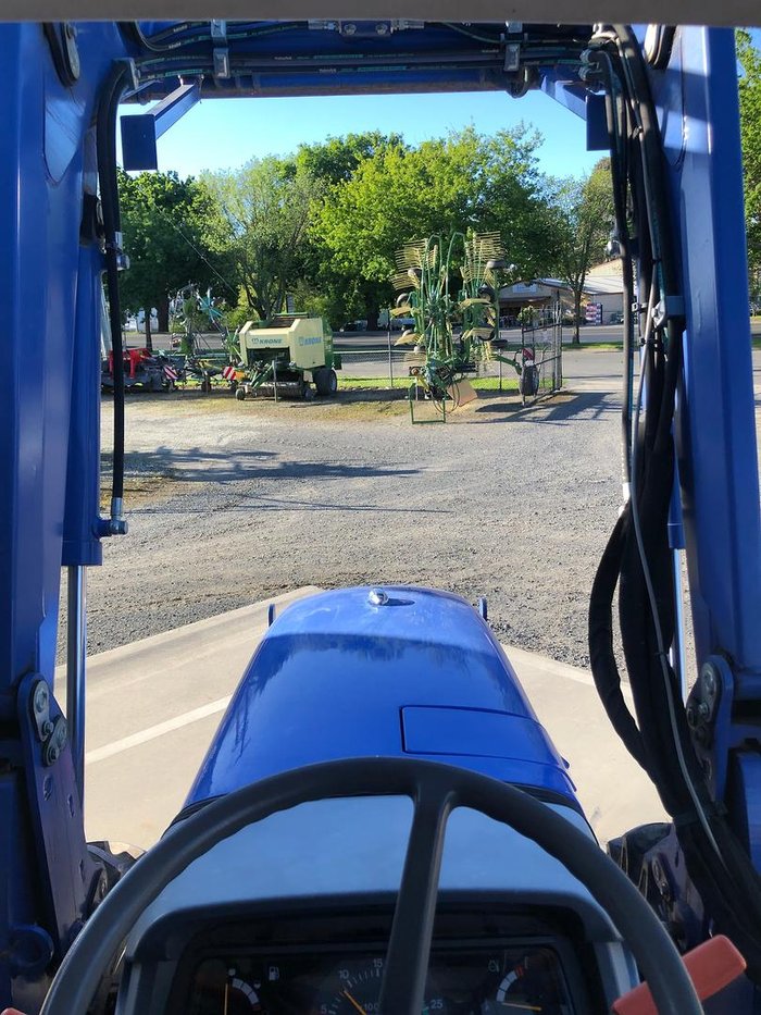 0 Iseki Tg5570 Rops 60Hp Fel & 4In1 Bkt 389 Hours New Lug Wheels Blue