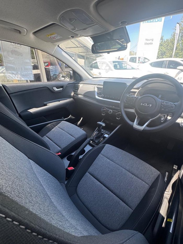 2025 Kia Stonic S