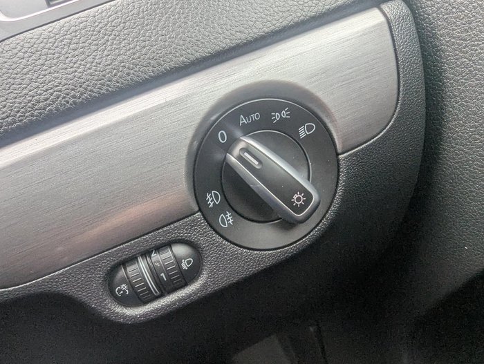 2012 Volkswagen Jetta 147TSI Highline 1B MY12.5 Reflex Silver