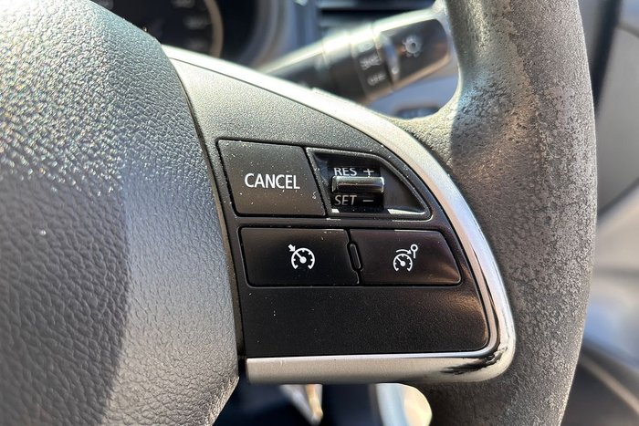 2017 Mitsubishi Triton GLX