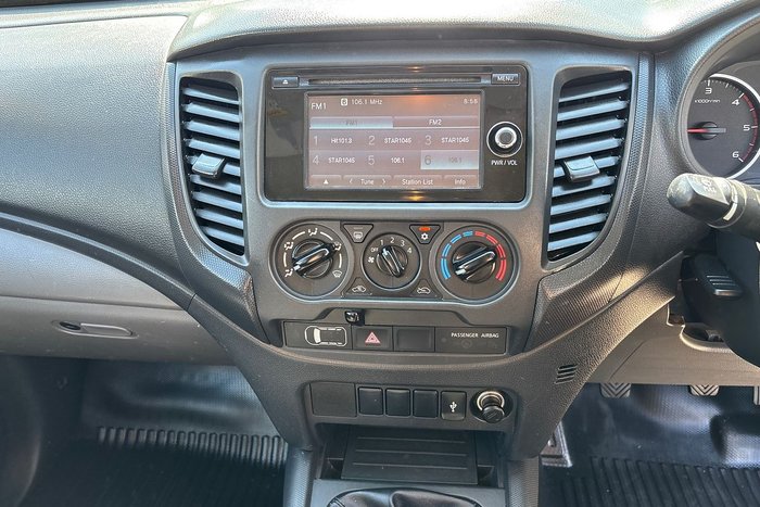 2017 Mitsubishi Triton GLX