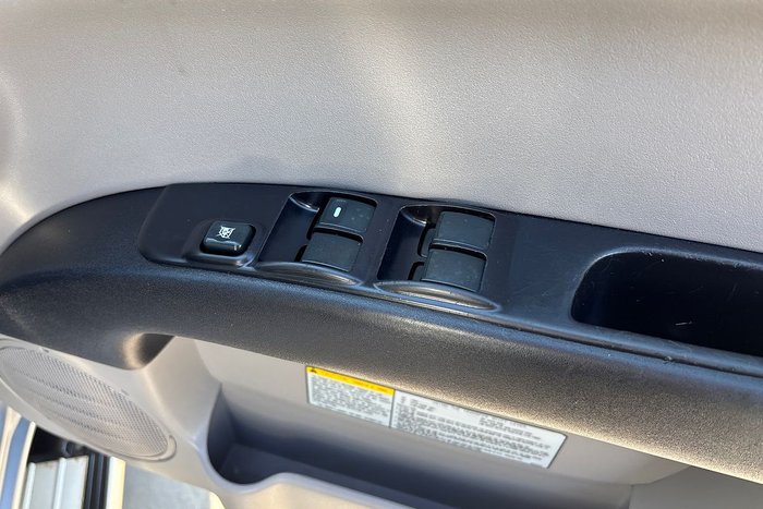 2013 Mitsubishi Triton GLX