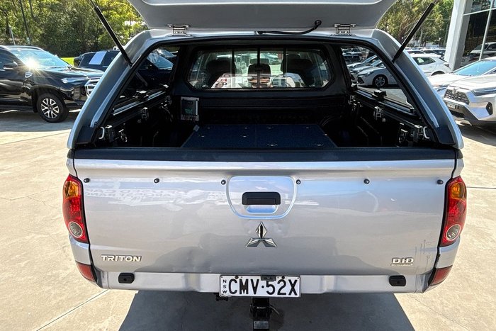 2013 Mitsubishi Triton GLX