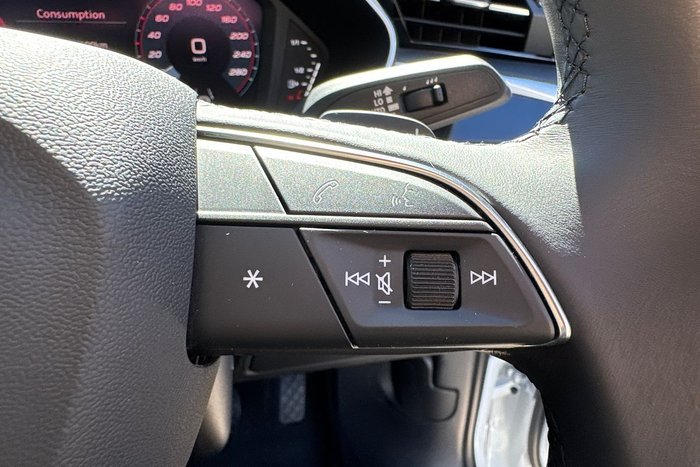 2023 Audi Q3 40 TFSI