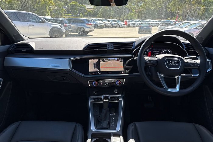 2023 Audi Q3 40 TFSI