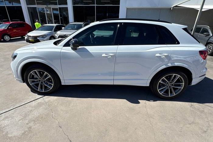 2023 Audi Q3 40 TFSI