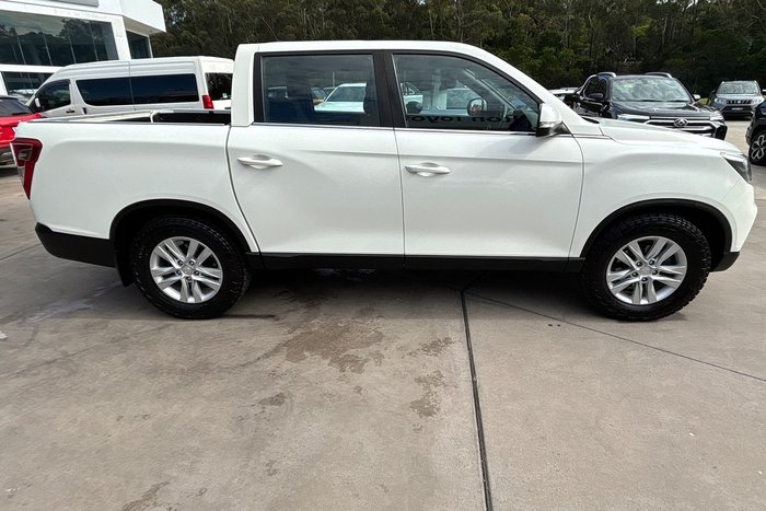 2020 KGM Ssangyong Musso ELX