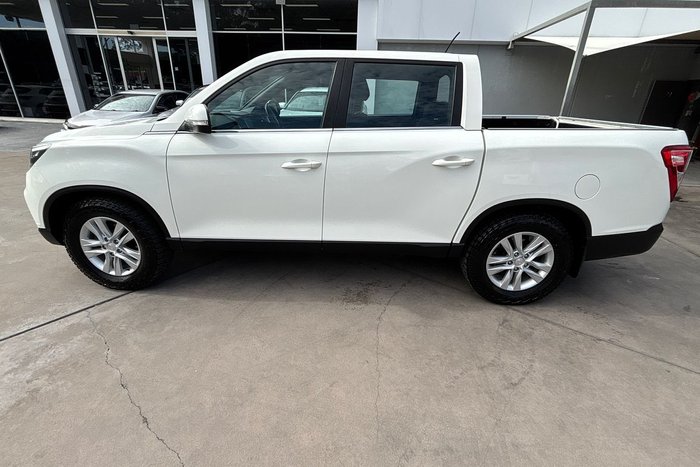 2020 KGM Ssangyong Musso ELX