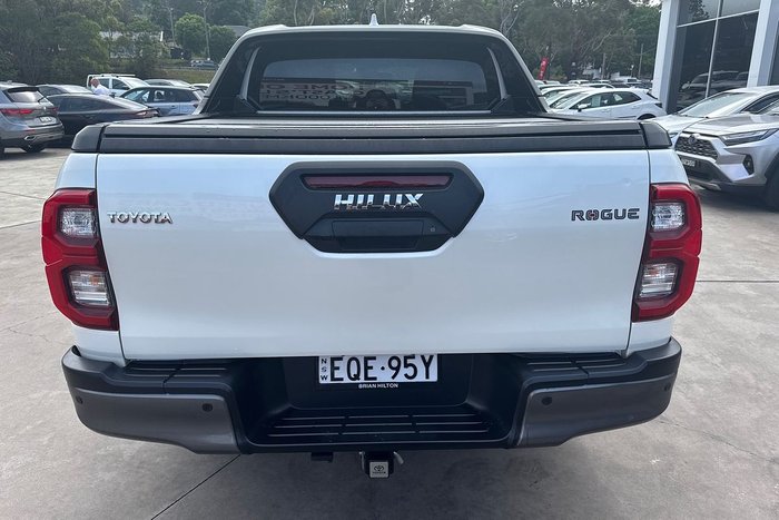 2021 Toyota Hilux Rogue
