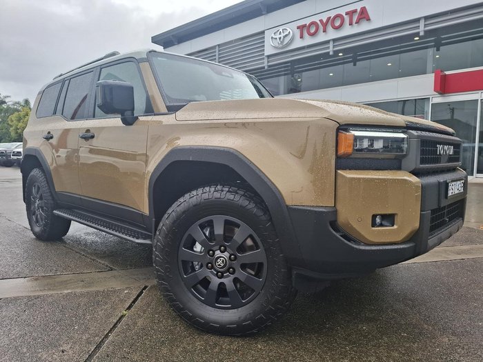 2025 Toyota Landcruiser Prado Altitude