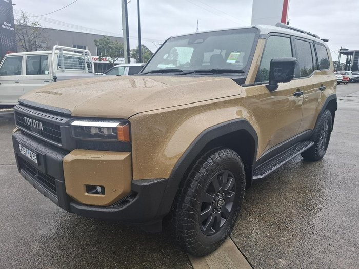 2025 Toyota Landcruiser Prado Altitude