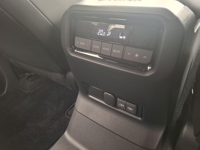 2025 Toyota Landcruiser Prado Altitude