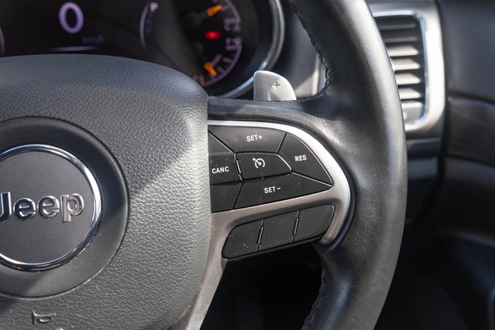 2020 Jeep Grand Cherokee Night Eagle