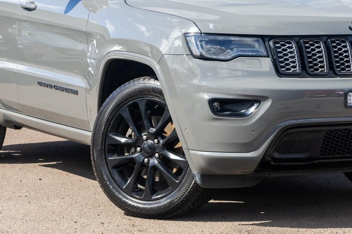 2020 Jeep Grand Cherokee Night Eagle