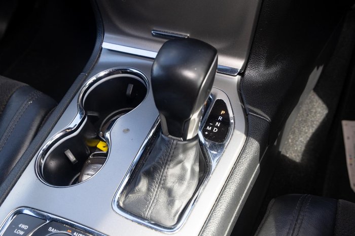 2020 Jeep Grand Cherokee Night Eagle