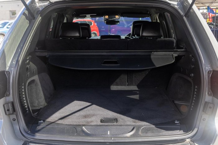 2020 Jeep Grand Cherokee Night Eagle