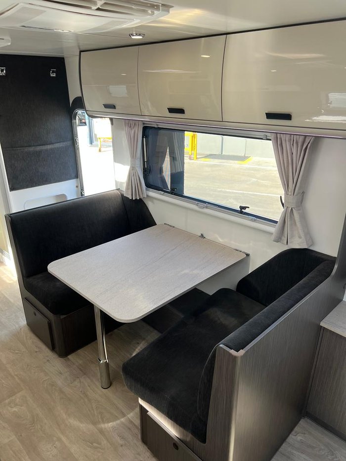 2022 Jayco Journey 19.61-2