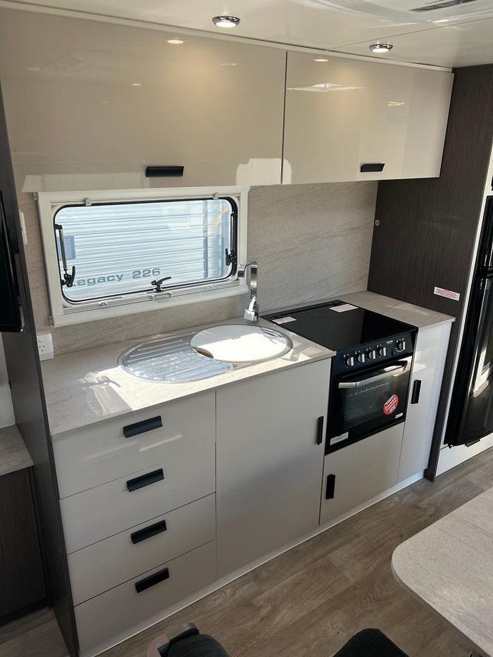 2022 Jayco Journey 19.61-2