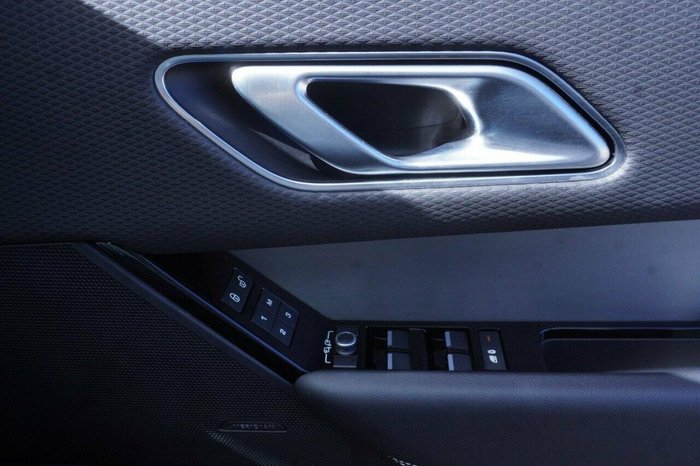 2020 Land Rover Range Rover Velar P250 R-Dynamic S