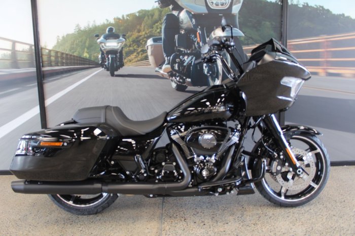 2025 Harley-davidson FLTRX ROAD GLIDE (117) VIVID BLACK