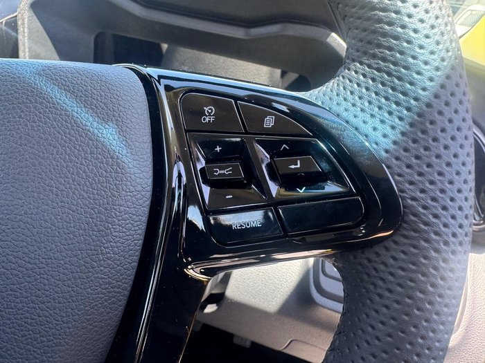 2025 Mahindra XUV3XO AX7L