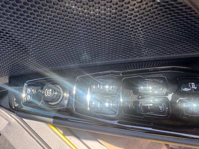 2025 Mahindra XUV3XO AX7L