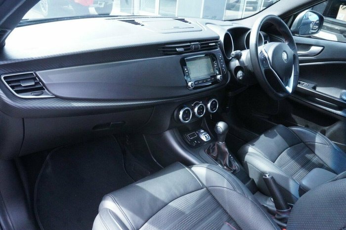 2018 Alfa Romeo Giulietta Super