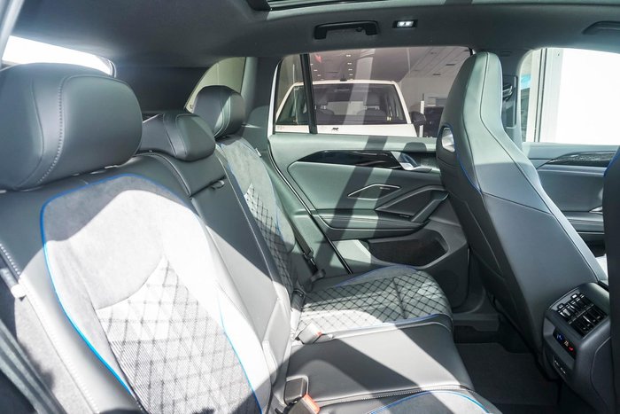 2025 Volkswagen Tiguan 150TSI R-Line