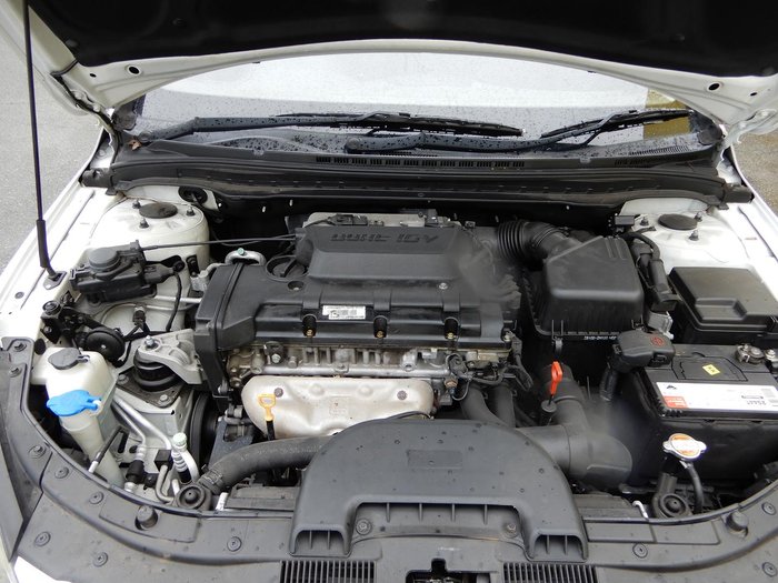 2011 Hyundai i30 SX FD MY11 Ceramic White