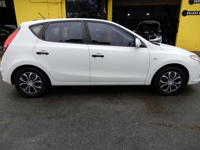2011 Hyundai i30 SX FD MY11 Ceramic White