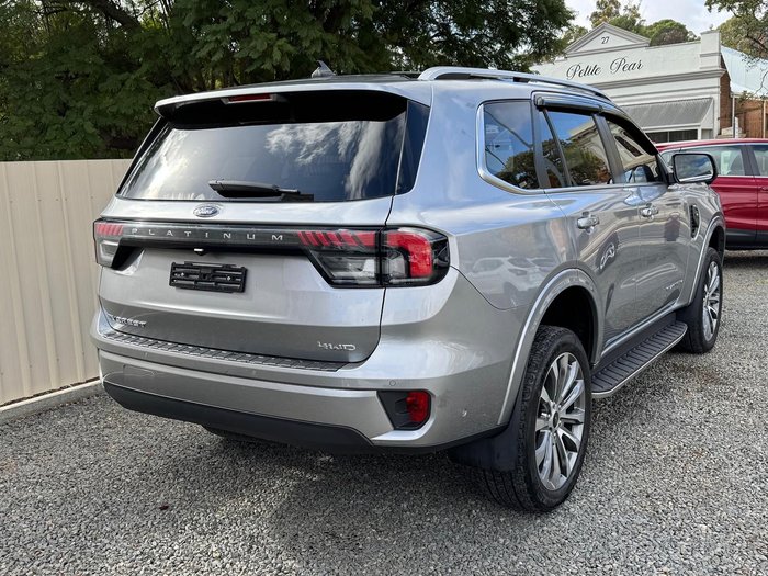2023 Ford Everest Platinum