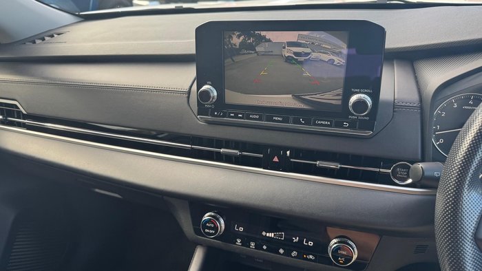 2023 Mitsubishi Outlander ES