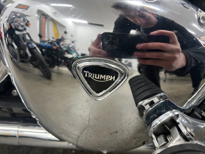 2015 Triumph THUNDERBIRD (ABS) Red