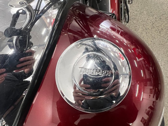 2015 Triumph THUNDERBIRD (ABS) Red