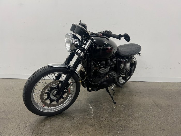 2013 Triumph BONNEVILLE Black