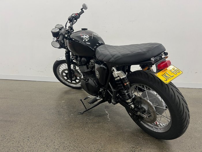 2013 Triumph BONNEVILLE Black